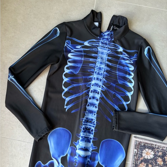 SKELETON ONE PIECE - Picture 3 of 7